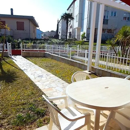 S09 - Sirolo, Nuovo Trilocale Con Giardino 8